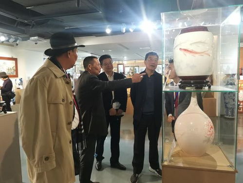 中國南通首屆景德鎮百年名人陶瓷精品絕品展 興辦實業，傳承經典